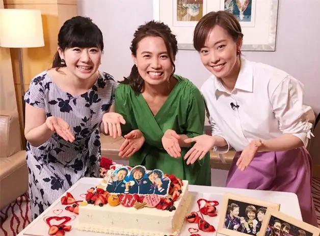 贵妇|穿和服和老头合影!石川佳纯美出新高度,女乒美女身上有贵妇气质