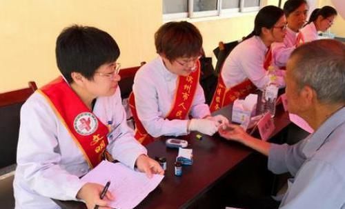糖尿病人|20多年糖尿病，没有糖尿病并发症，这位糖友按这4个方法吃饭