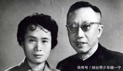 烧饼|溥仪在街上尝了一口烧饼，尝了一口脸色变了太监竟然骗我几十年！