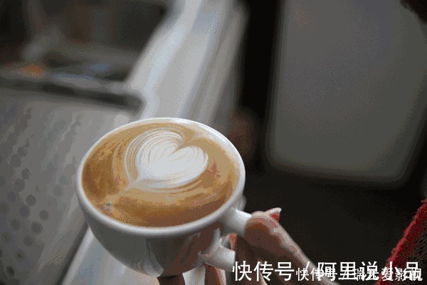 坏习惯|孩子有这3种“节俭”行为，家长别高兴，6岁前就要改过来