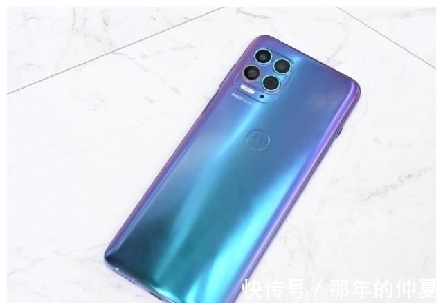 pdd|价格跌至新低 5000mAh+前后六摄 最值得入手的千元5G