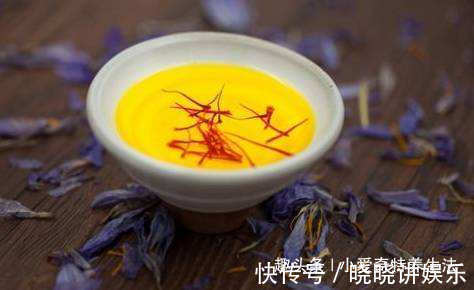 泡水|女人月经不调、闭经了，那是内分泌出来问题，用此物泡水喝来调理