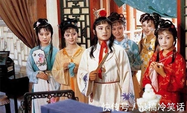 贾宝玉@贾宝玉为何在袭人家碰到那么多女孩?红衣女子又是谁:花家不简单