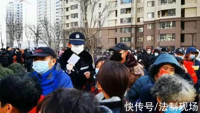 女警|战“疫”风警线丨巾帼女警奋战“疫”线--津南警花别样红