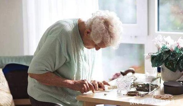 神经细胞|测试老年痴呆的新图来了,快看看大脑有没有透支,老人儿女都得测