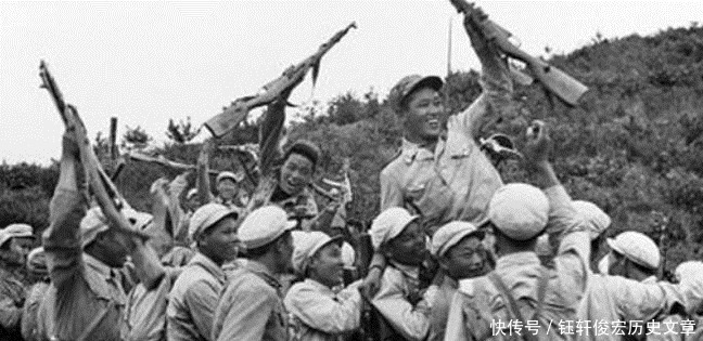 鸭绿江|美军跨过鸭绿江怎么办毛主席问林彪林彪听后直接说了5个字!