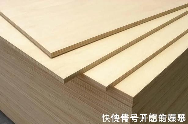 胶合板|定制橱衣柜大都是用颗粒板,用胶合板的很少,原因原来是这5点