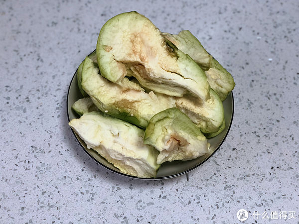 青皮|入秋后，青皮茄子这样吃，不炒不炖，清爽下饭，比大鱼大肉还过瘾