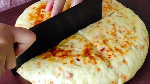  面粉|家里有面粉试试这样做，比馅饼简单，比包子好吃，我家一周做3次