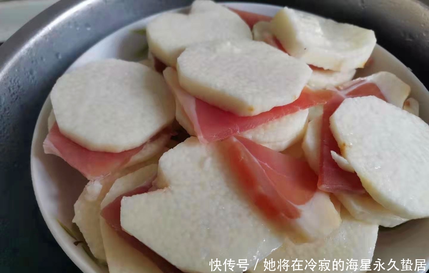 腊肉这么做,好吃又下饭,山区农村人都喜欢这么吃