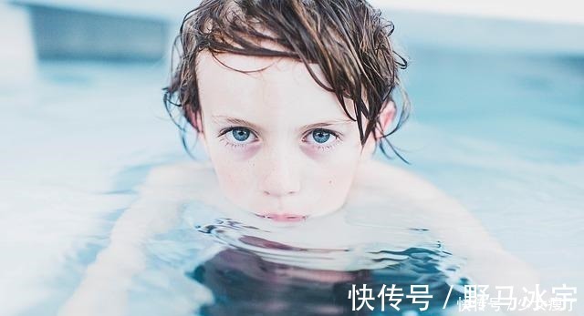 孩子|并非危言耸听!6岁女童游泳后皮肤大片脱落,诊断结果吓瘫家长