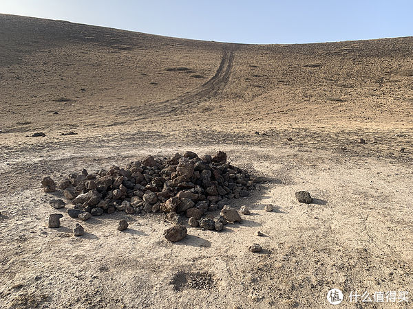 火山|东航随心飞-------呼和浩特、乌兰察布火山周末游