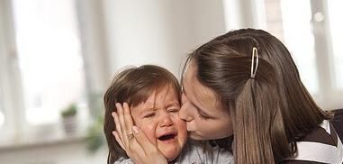 旁观者|“鸟脸”妈妈不顾劝阻,坚持生二胎,孩子出生后,宝妈后悔不已