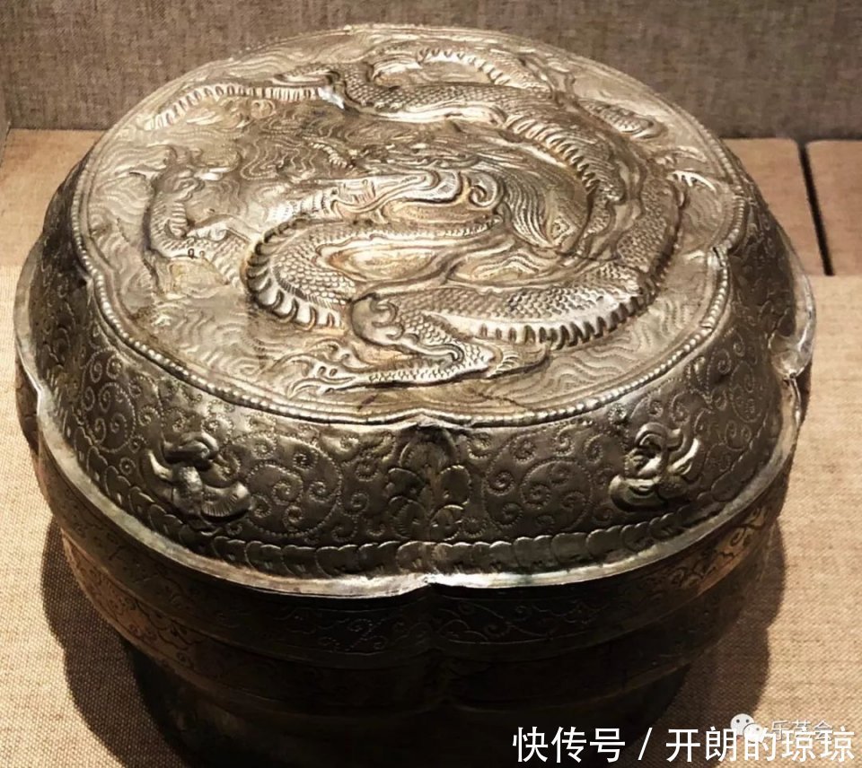 大辽金银:无极斋分享大辽五京展金银器下篇