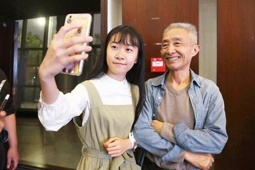 文人|网红教授为挣钱四处演讲，网友称其无文人风骨，背后真相令人动容