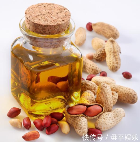 饱和脂肪酸|猪油、玉米油、花生油、菜籽油哪种更健康建议3种油尽量少吃