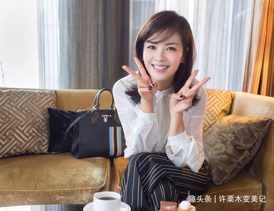 女性|奔五的女人尽量别留长发、烫卷发,推荐这5款发型,太减龄了