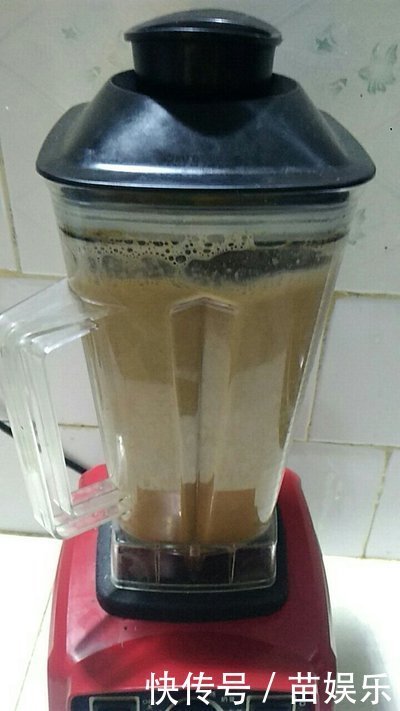 在家做豆浆,黄豆别只会用水泡!还需这一步,豆浆做好香浓不出渣