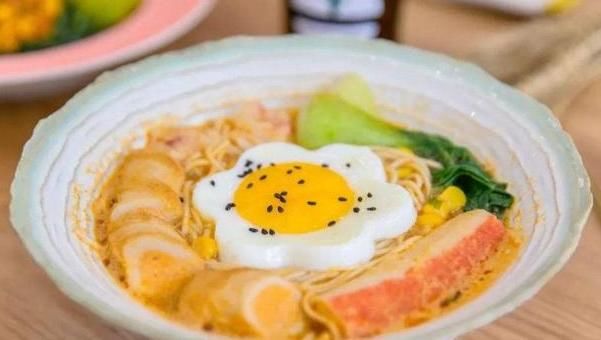  对我们的健|打发时间的“零嘴”，可能比吸烟更伤身，多数人每天都吃！