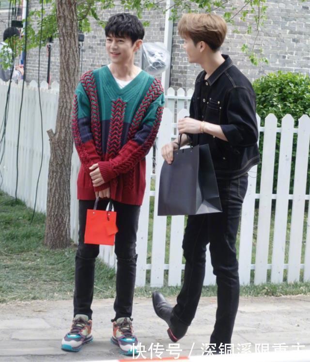 黄明昊|《拜托了冰箱》官宣海报,赵丽颖化身女强人,吴磊黄明昊搞笑加盟