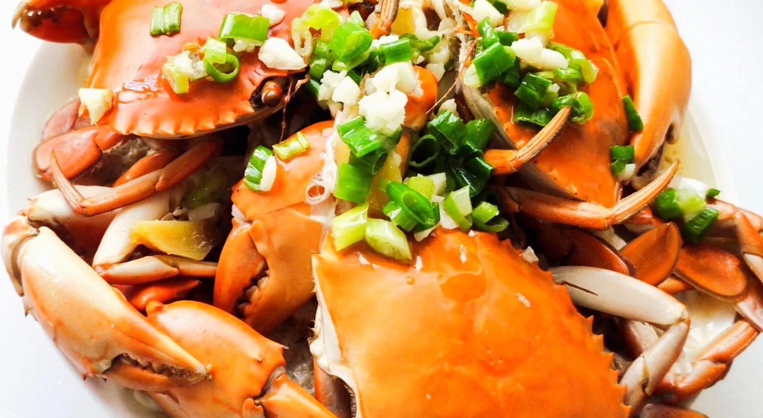 家庭聚餐不知道吃什么,八菜一汤已备好,荤素搭配,营养美味,赞