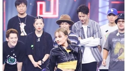 《哥哥》与《街舞》哪个热度更高?答案在情理之中,数据为14比5