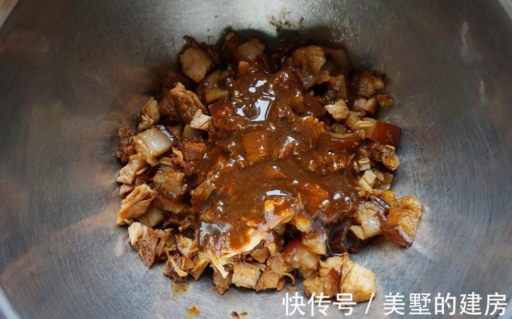 卤肉馅|在家蒸包子试试香菇卤肉馅，简单又美味，酱香味浓郁，太解馋了