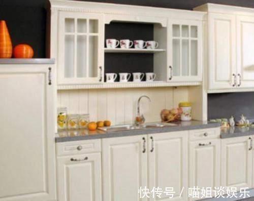 橱柜|厨房装修万万别买橱柜了,聪明人家都这样装,省下一半费用