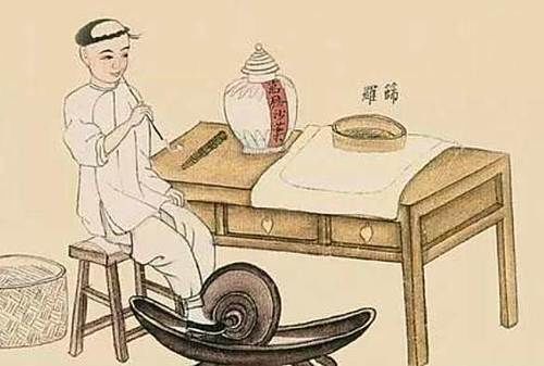 卫计委|从日本小柴胡事件说起，中草药的毒副作用是中草药的问题吗?