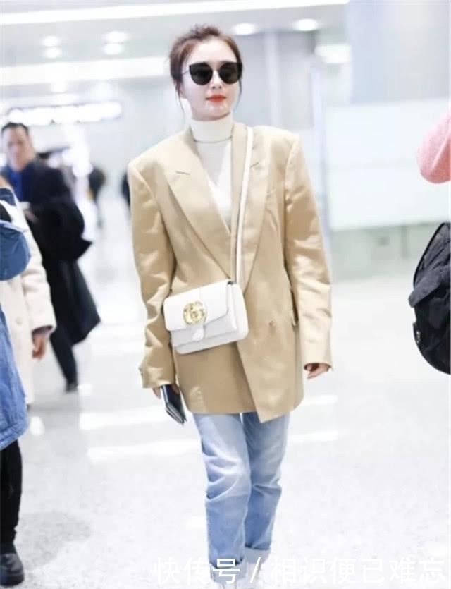 比大衣“更高级”的外套来了!时髦显瘦又洋气,明星都上头了!