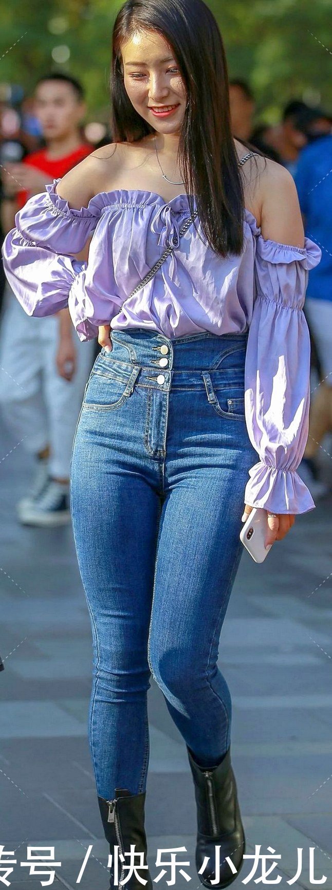 牛仔裤|紫色泡泡装搭配牛仔裤,浑身散发着心动的味道!