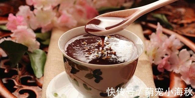 黑米这样做太好吃了，不蒸饭不煮粥，营养不流失，当早餐真省事