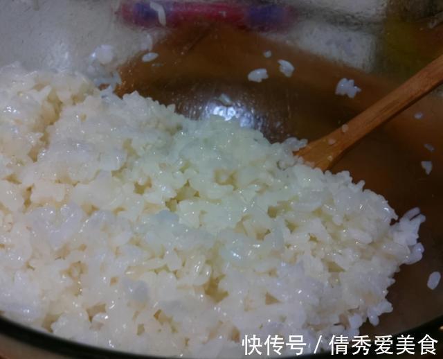 隔夜饭|这东西2块多1斤,简单处理专钓鲫鱼,你身边就有,别错过