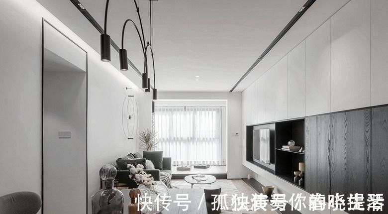 饰面板|四口之家住89㎡,两年过去,家中依然美观大方,阳台更是实用漂亮