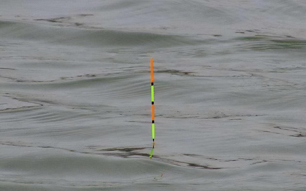 别再琢磨怎么调漂才精准,试试这种方法,不用调漂也能钓