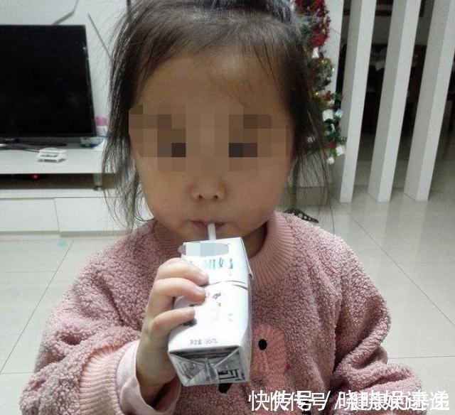 生牛乳|经常喝牛奶的孩子,和不喝牛奶的孩子,1年后差距很明显!