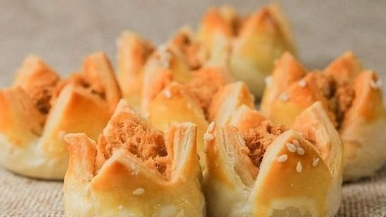 分钟|外国人吐槽中国的甜点太“粗糙”,网友晒出5种糕点,分分钟打脸