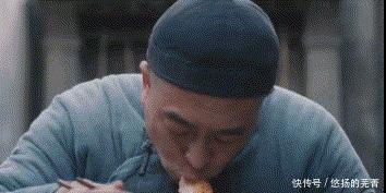 泼面|油泼面的面片这样做才最正宗,劲道爽滑特好吃,一勺油下去太香了