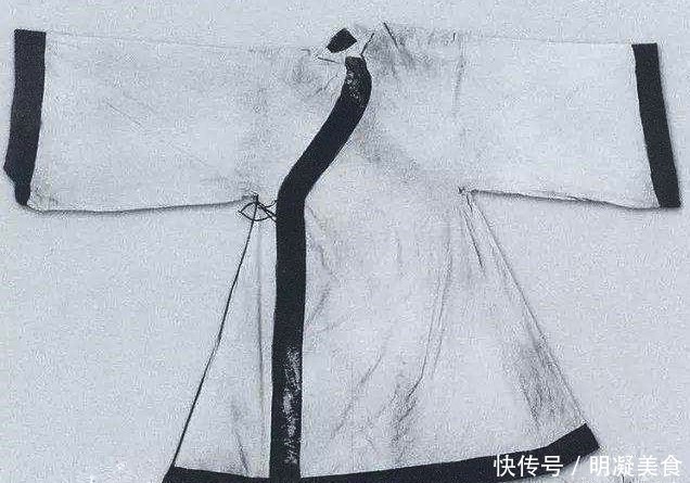 传统中华的服饰之美:此生不不悔入华夏,来世还入中华家