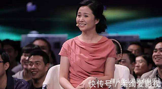 黄菡离开《非诚勿扰》时,那只有9句话的演讲,却影响了无数人