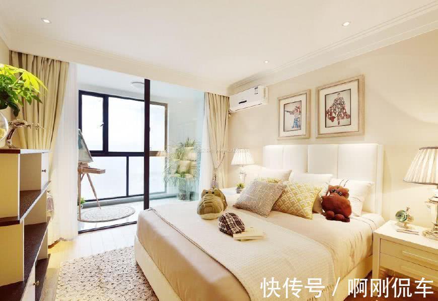 卖房|有阳台的户型,在卧室还是“客厅”好?卖房闺蜜一顿分析,我懂了