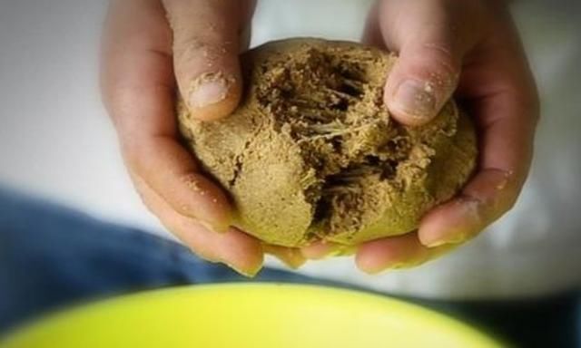 冬钓开饵,唯独这五步才最关键,莫忽视,二十年老钓手拍手叫好