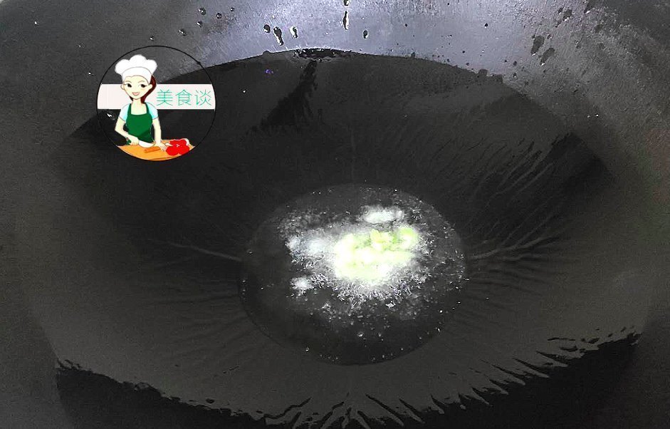 这几样素菜一起炒,不放肉也很鲜香,营养又实惠,大人小孩都爱吃