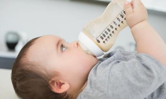 喂养|一年长高25厘米!这个阶段是娃身高“猛涨期”,爸妈抓紧别错过