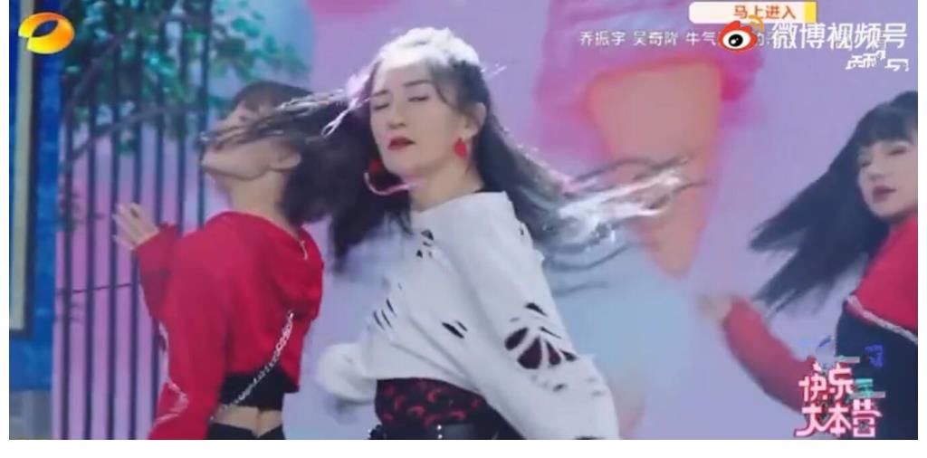 丁程鑫|谢娜回《快本》预告,何炅评价包容,丁程鑫拍赵丽颖脸后画风突变