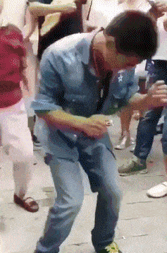 |搞笑GIF:兄弟,看你女朋友的表情我就知道你的结果了