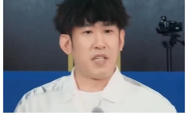 邓超|《跑男》找到陈赫接班人，全程为节目贡献笑点，网友喊话导演签他