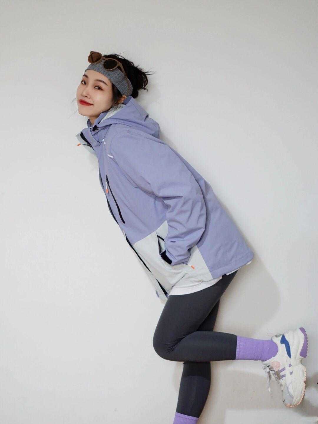 运动裤 冬季来一件冲锋衣,青春活力美感十足,就不要再犹豫不决了