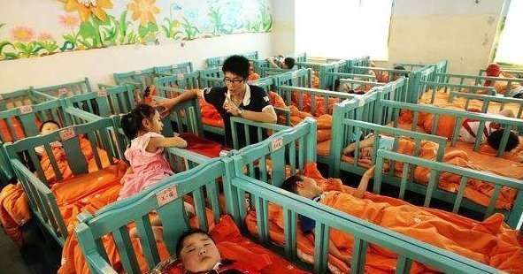 差别|每天都午睡的孩子,和每天不午睡的孩子,一年后的差别挺大的