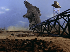 |《奥特曼》中最轻松诙谐的一回,其中一名场面引后辈致敬